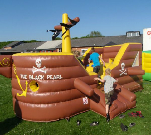 Piratskibet